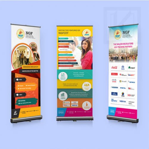 in standee giá rẻ, cung cấp chân standee x