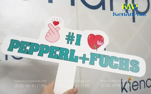 In hashtag cầm tay chụp ảnh giá rẻ tphcm