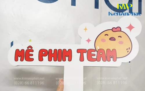 In hashtag cầm tay cổ động phim giá rẻ tphcm