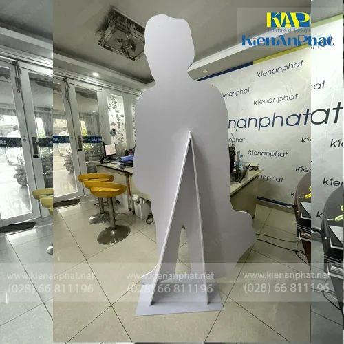 In standee hình người, standee mô hình tại in kiến an phát