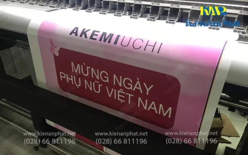 In standee trong nhà, standee ngoài trời in kỹ thuật số khổ lớn tại in Kiến An Phát