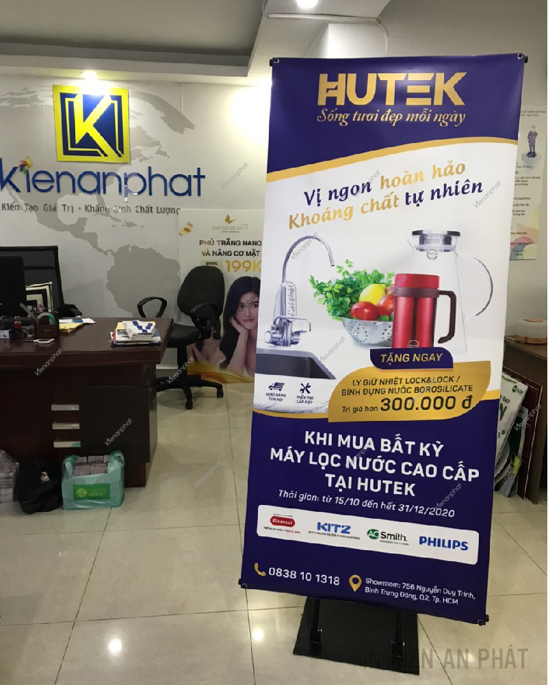 kích thước standee