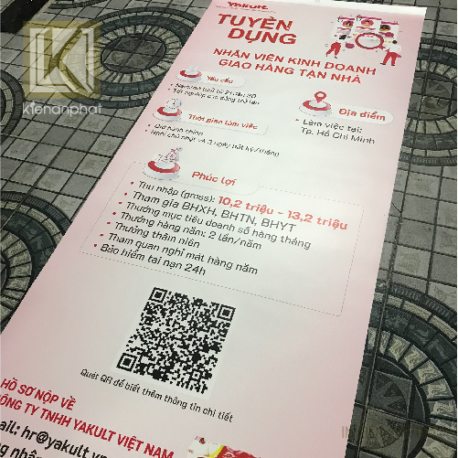 standee tuyển dụng