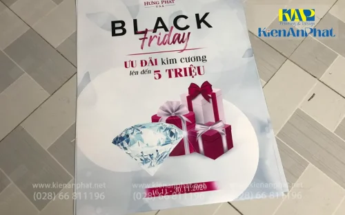 In decal số lượng ít làm poster tại hcm