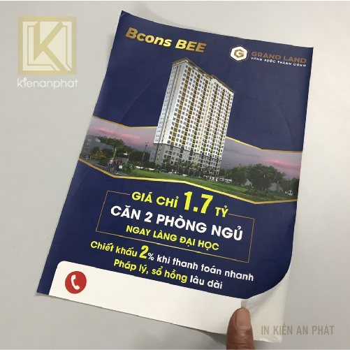 tờ rơi dán tường