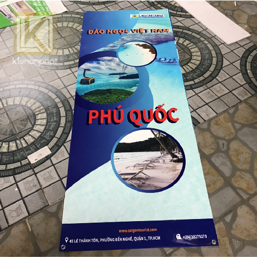 standee giới thiệu sản phẩm