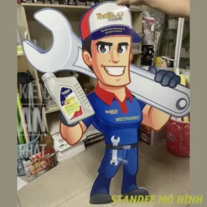 In standee mô hình quảng cáo